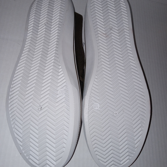 Men's O T Revolution boat shoes NWT - Picture 5 of 6